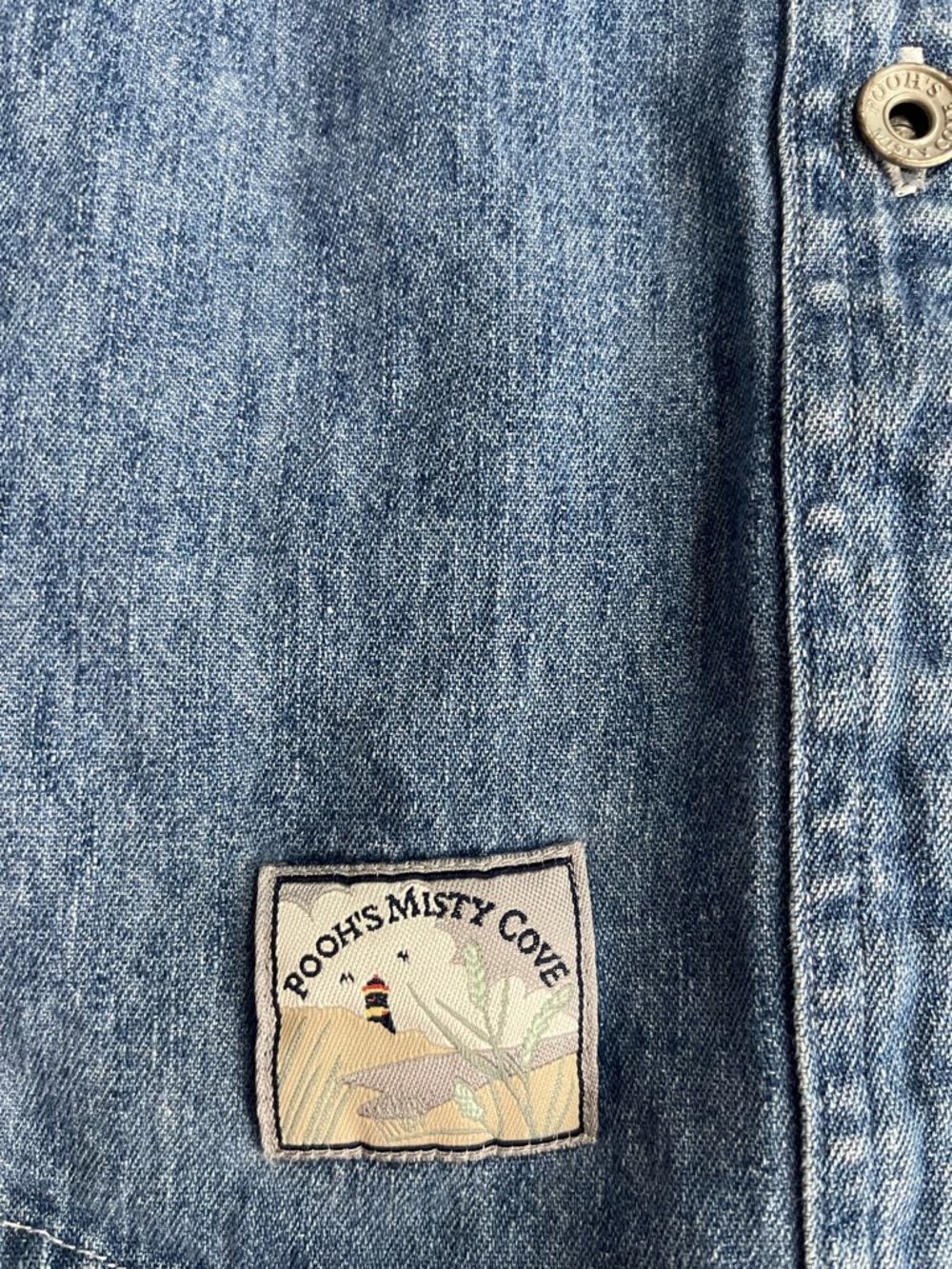 DISNEY Pooh’s Misty Cove Embroidered Denim Shirt medium - Picture 3 of 6